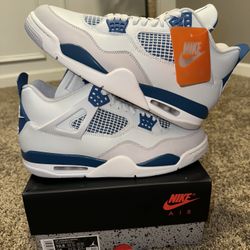 Jordan 4 Military Blue/ Men Size 10.5