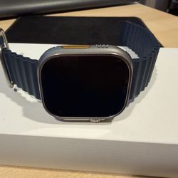 Apple Watch Ultra 2 GPS+Cellular 49mm