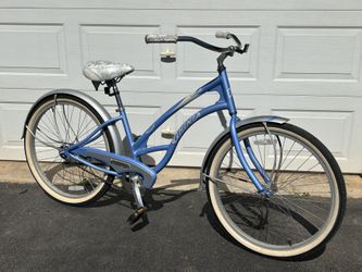 2011 Haro Tradewind Shae - Step Through Cruiser
