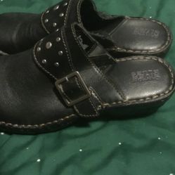 Fonepair Of Ladies Black wedge Heel shoe Size 10 Brand Name Canyon River Blues  On Sale For Jus 5.00