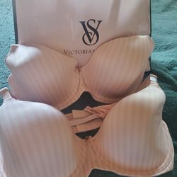 Victoria Secret Bras Size 38DDD New