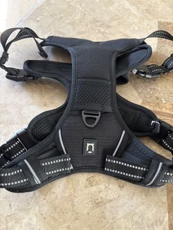 Dog Harness NEW Medium 