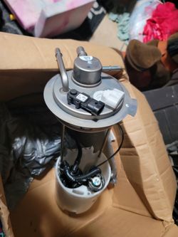 03-07 chevy Silverado  fuel pump