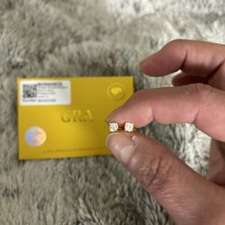 Luxury yellow gold moissanite, diamond stud earrings