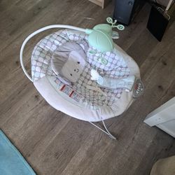 Swing For Baby Fisher.Price has music 