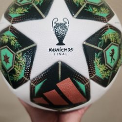 Adidas UEFA Champions League COMPETITION 24/25 Soccer Ball