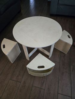 Round table - kids