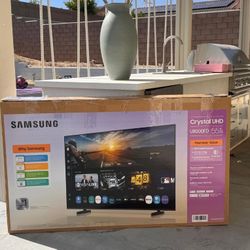 55” Samsung smart 4k led Uhd tv 