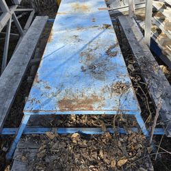 METAL AND WOOD PICNIC TABLE 