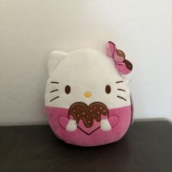 Hello Kitty Squishmallow 