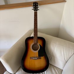 Fender Acoustic Sunburst Model FA - 100