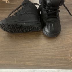 Nike Toddler Winter Boots - Black size  4c