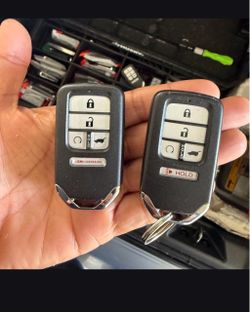 Keys And Remotes For Honda Accord Civic CRV Pilot Fit Cut And Programmed