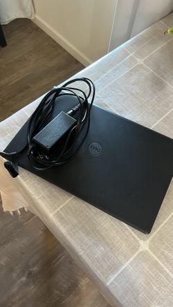 Laptop Dell Inspiron 15 3000