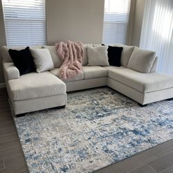 Cambri 2-Piece Sectional with Chaise