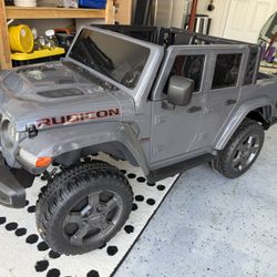 JEEP RUBICON BATTERY APPEARED KIDS RIDE 