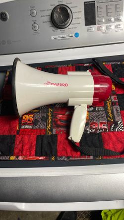 Megaphone/Bullhorn Sports