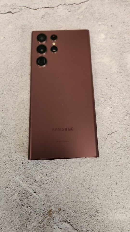 Samsung S22 Ultra 5g....256gb  TMOBILE And Metro Pcs 