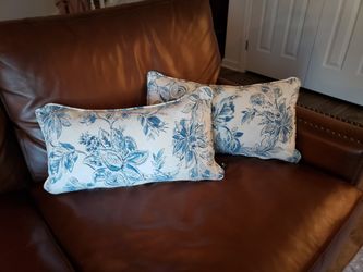 Beautiful Throw Pillows With Goose Down Fill