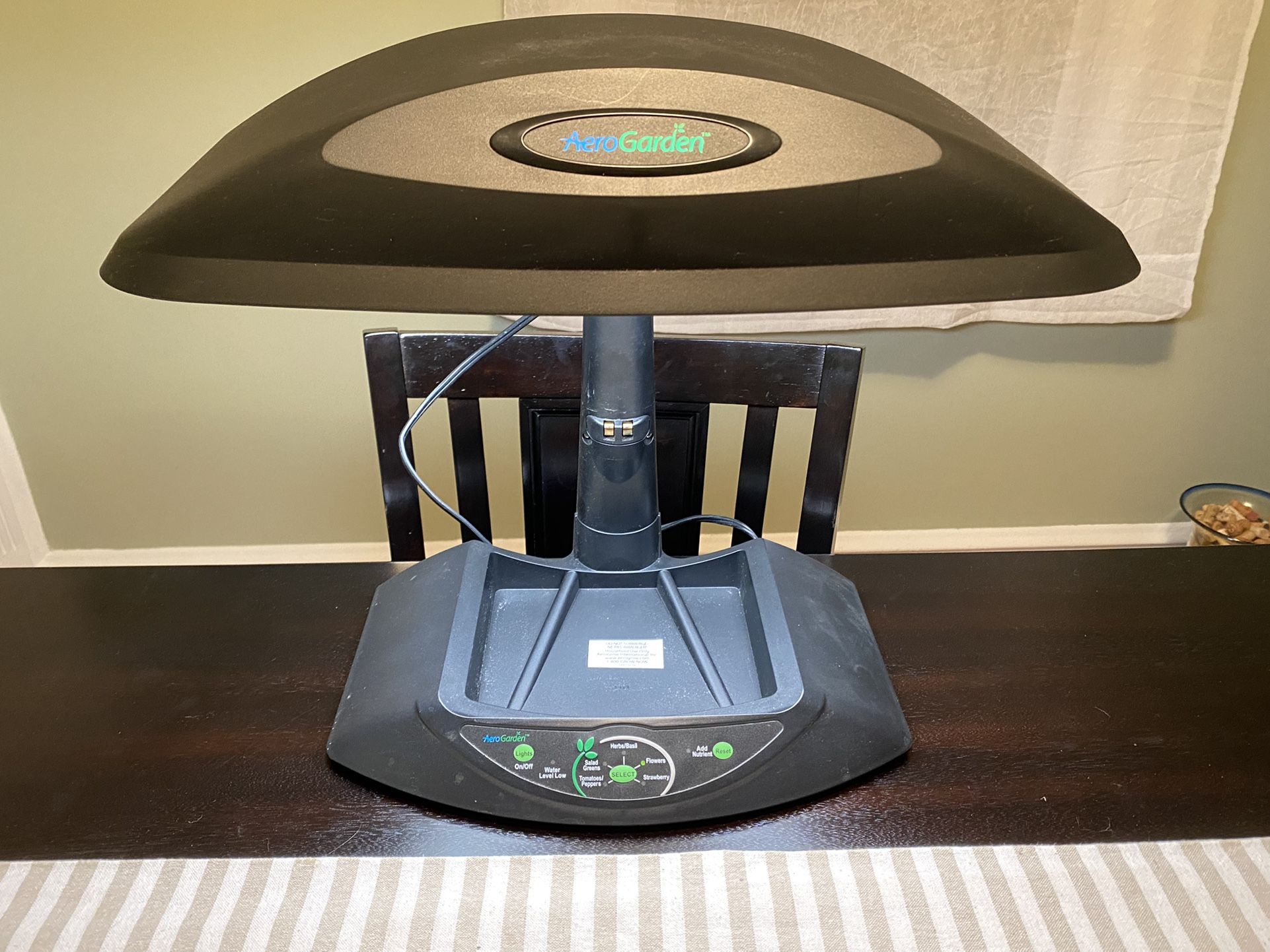 AeroGarden Pro 100