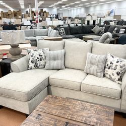 New 92” Sofa Chaise 🔥🔥 IN STOCK SPECIAL