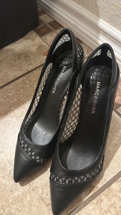 Women’s size 7 heels
