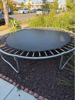 Trampoline
