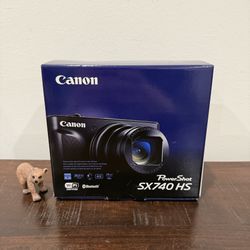 Canon PowerShot SX740 HS Black 2955C001 NEW