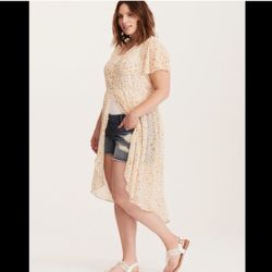 Plus Size Chiffon Duster Blouse