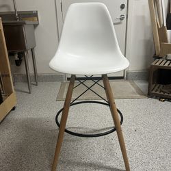Counter Stools Set Of 4 - Mid Century Bucket Style
