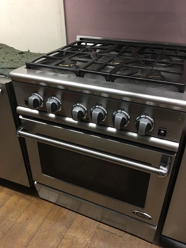 DCS 30” Gas Range for Sale in Los Angeles, CA OfferUp
