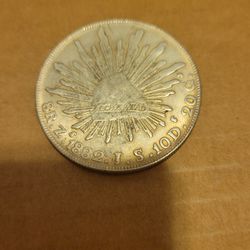 1882 Mexico Un Peso Silver Coin 