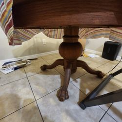 Round Wooden Table With Extensions