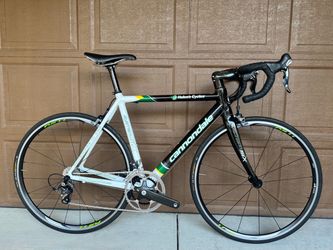 Cannondale SystemSix 54 CM Carbon/Alloy Road Bike