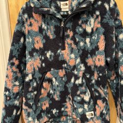 North face Sherpa Fleece Pullover Hoodie