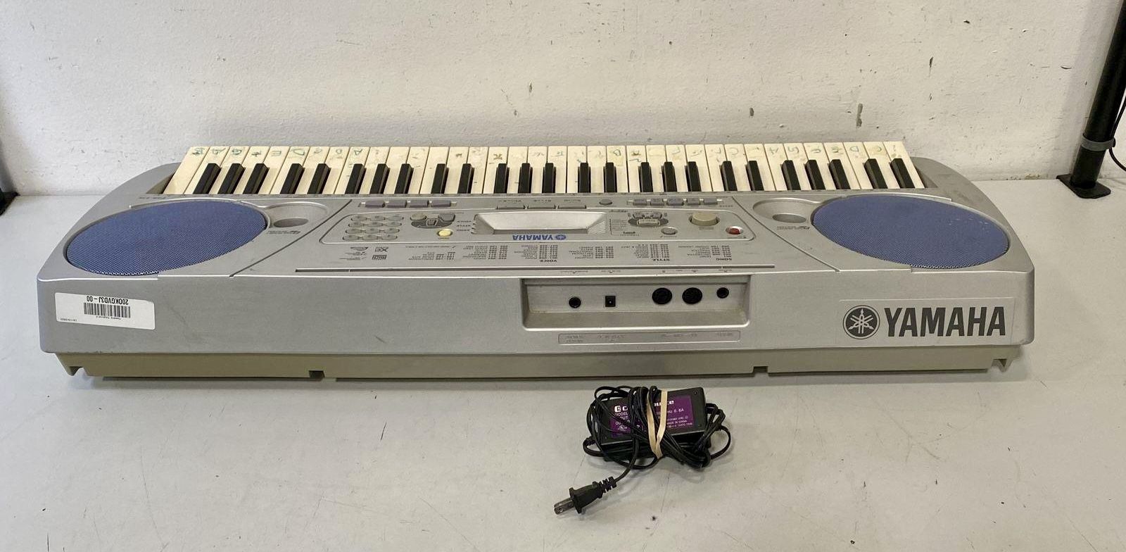 Yamaha PSR-275 Electronic 61-Touch Portable Keyboard Piano