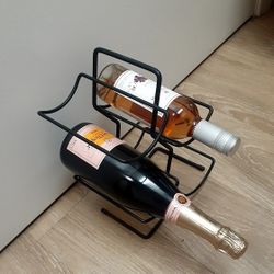 4 Bottle Wine Rack Display