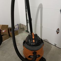 RIDGID Wet/Dry Shop Vacuum – Great Condition