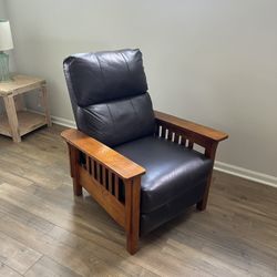 RECLINER Leather Club Chair With Polished Wood Arms