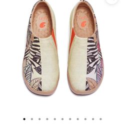 Uni Toledo Shoes Side # 10