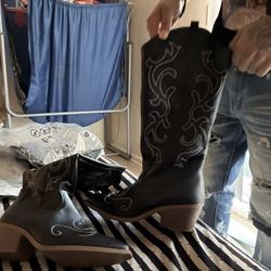 Brand New Boots Size 10