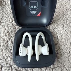 Powerbeats Pro Brand New