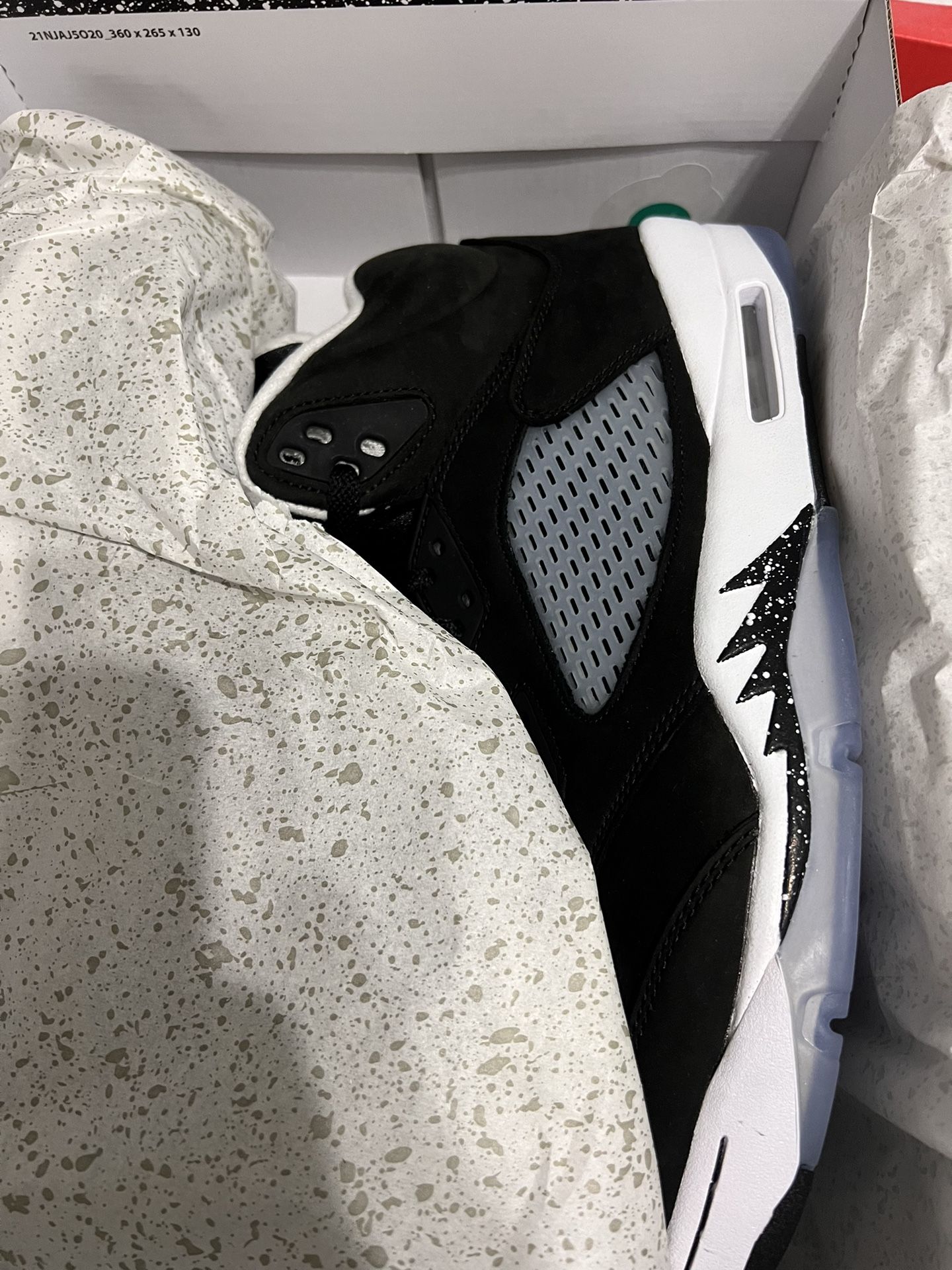 Jordan Retro 5 Oreo 2021