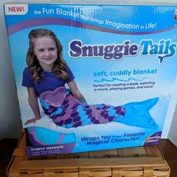 AS SEEN ON TV KIDS SNUGGIE TAILS SUPER SOFT BLANKET PURPLE MERMAID BRAND NEW