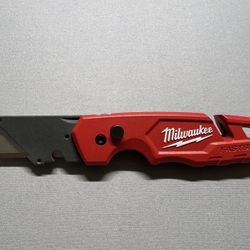 New - Milwaukee FASTBACK Folding Utility Knife