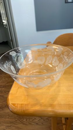 Large Clear Glass Bowl with Etched Leaf Design
