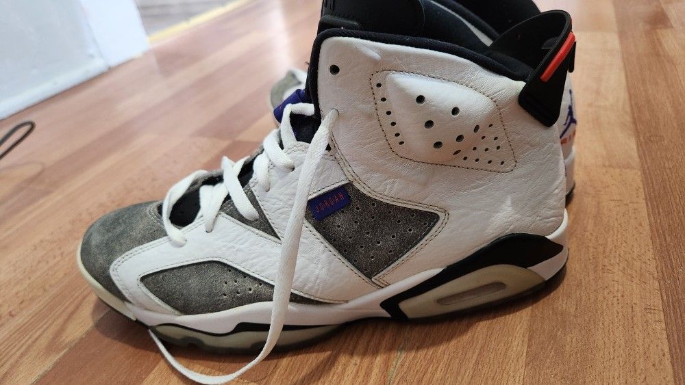 Nike Jordans Retro 6