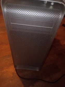 Apple Mac Pro Tower Desktop