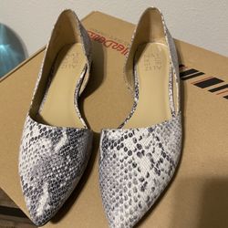 Naturalizer Women’s Flat Snake Skin Print Pointy Toe 9.5M