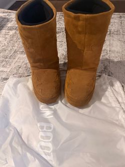 Moon Boot Tan Suede Boots